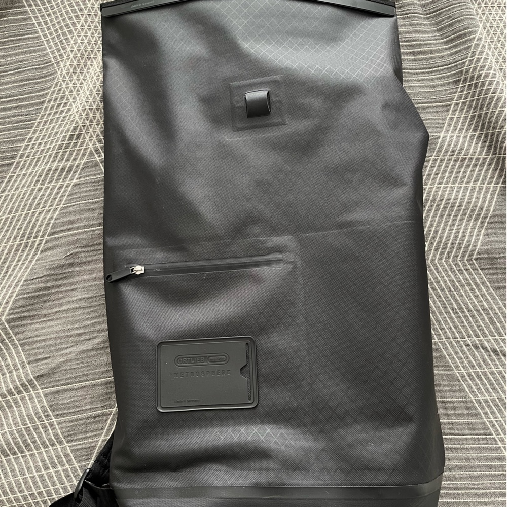 Ortlieb Metrosphere 21L daypack. 100%Waterproof! - Picture 2 of 6